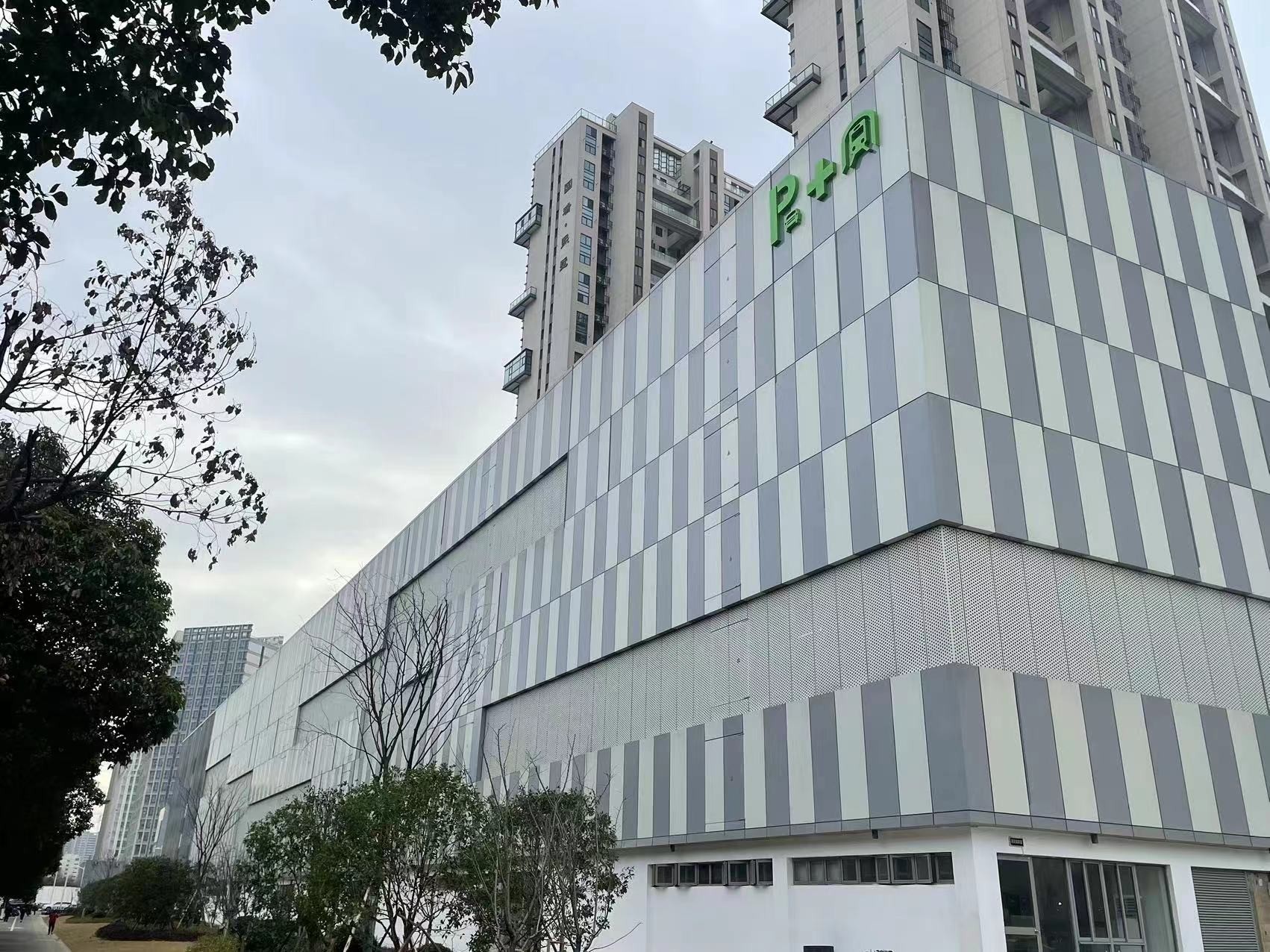 Suzhou Mudu Jinfeng Road Parking System