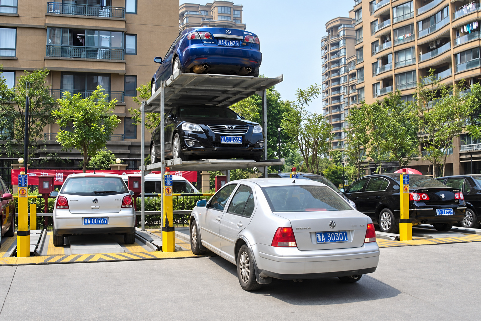 Three-Level Semi-Underground Simple Lift Parking System